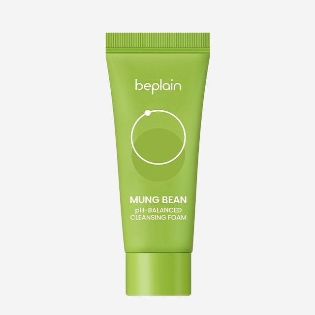 beplain Mung Bean pH-Balanced Cleansing Foam Mini 20ml